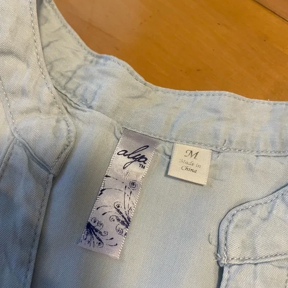 Alya Light blue Midi Dress Size Medium - Picture 4 of 12